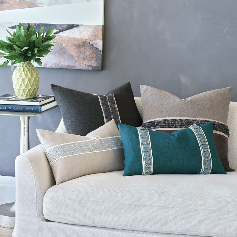 Malta Pillow Cover & Insert, Square 22"