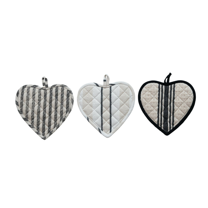 Chic Cotton Quilted Heart Shaped Pot Holder