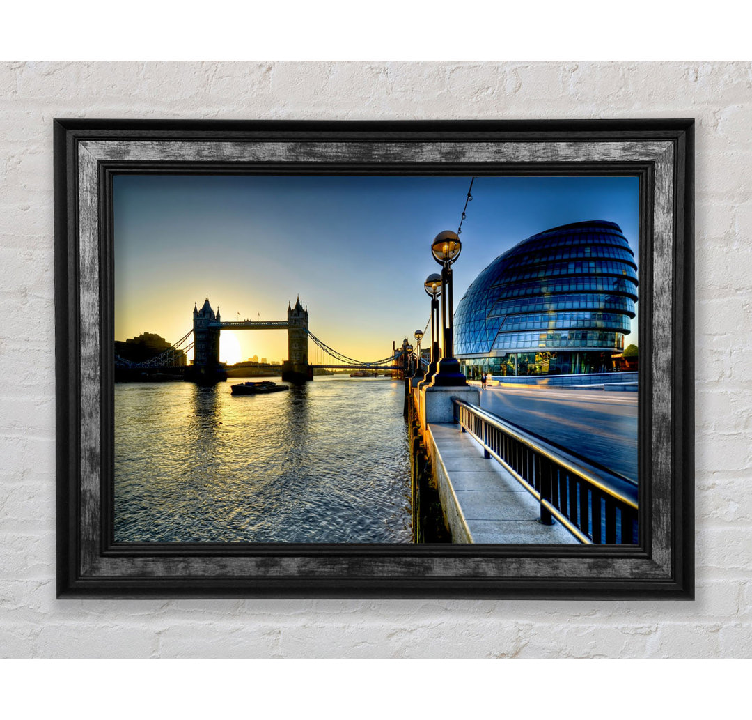 London Tower Bridge Sonnenuntergang - Einzelner Bilderrahmen Kunstdrucke