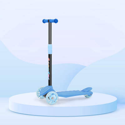 Scooter à quatre roues - bleu