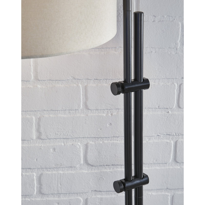 Baronvale Floor Lamp, Black