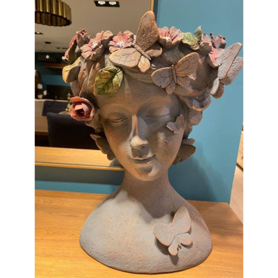 Élégant vase en polyester crème 16,9 po x 12,6 po x 12,6 po | 100% polyester durable | Parfait pour la décoration intérieure, les mariages et les événements spéciaux | Accessoire élégant pour arrangement floral