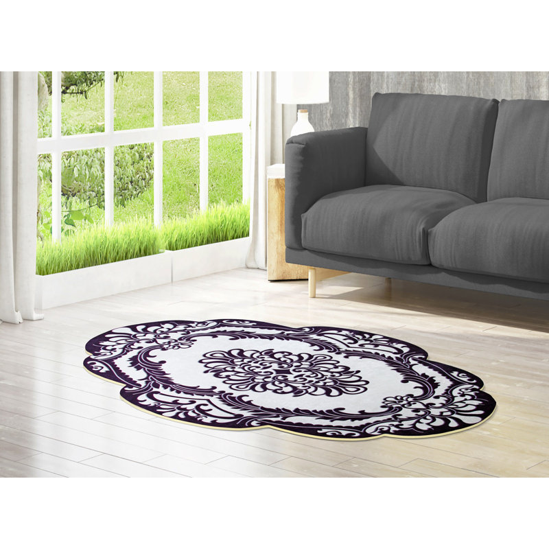Tapis en polyester tissé à la machine Novelty, Nouveauté 3 pi 11 po x 5 pi 11 po