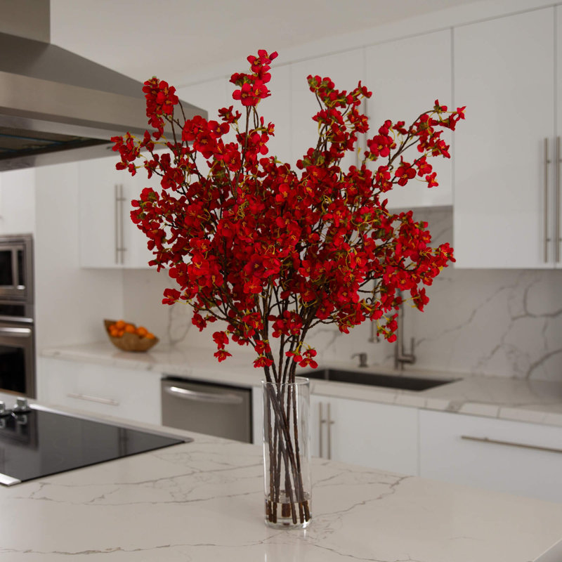 32 po Arrangement de fleurs de cerisier artificielles dans un vase en verre cylindrique, Rouge