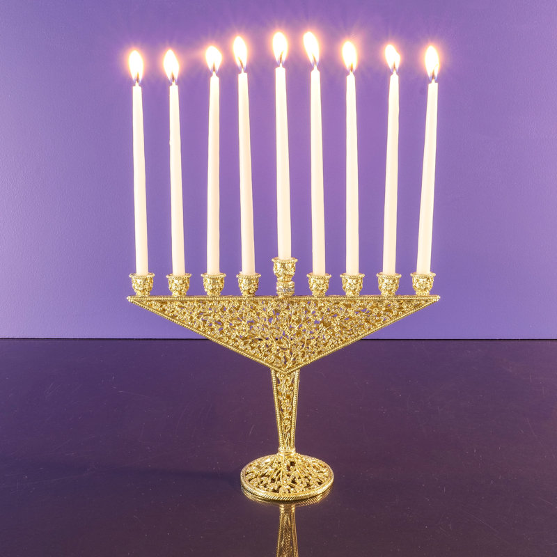 Isadora Menorah, Gold