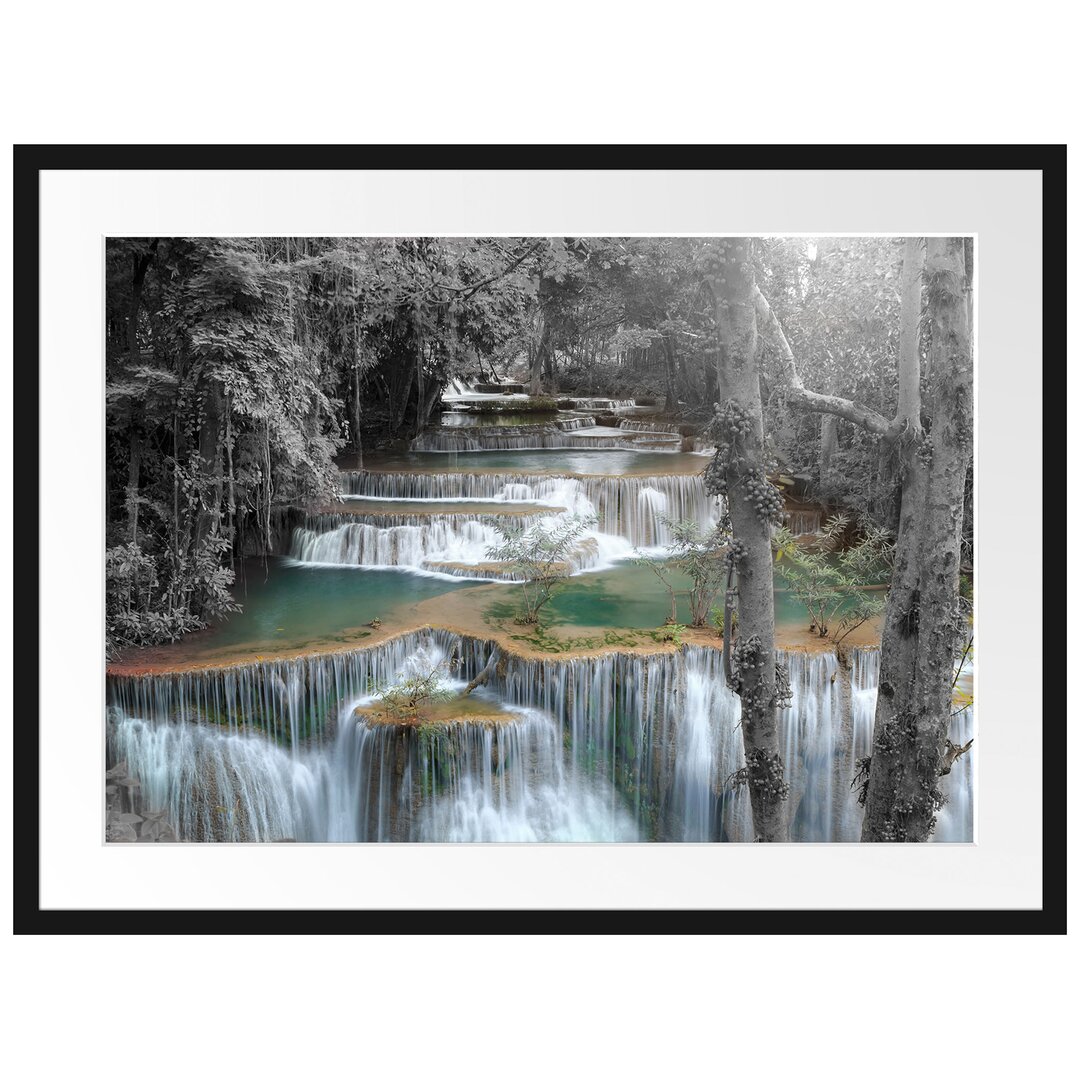 Gerahmtes Poster Wasserfall im Regenwald