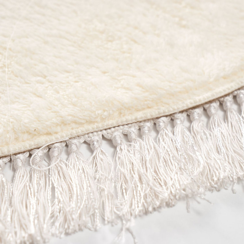 Non-Slip, Cream