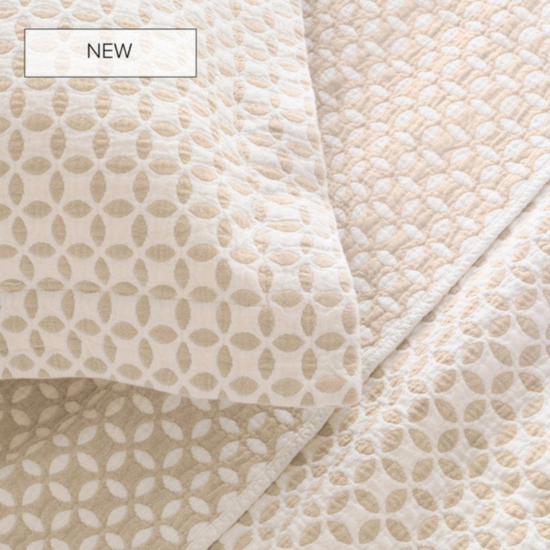 Leaf Woven Throw Blanket, King, Putty