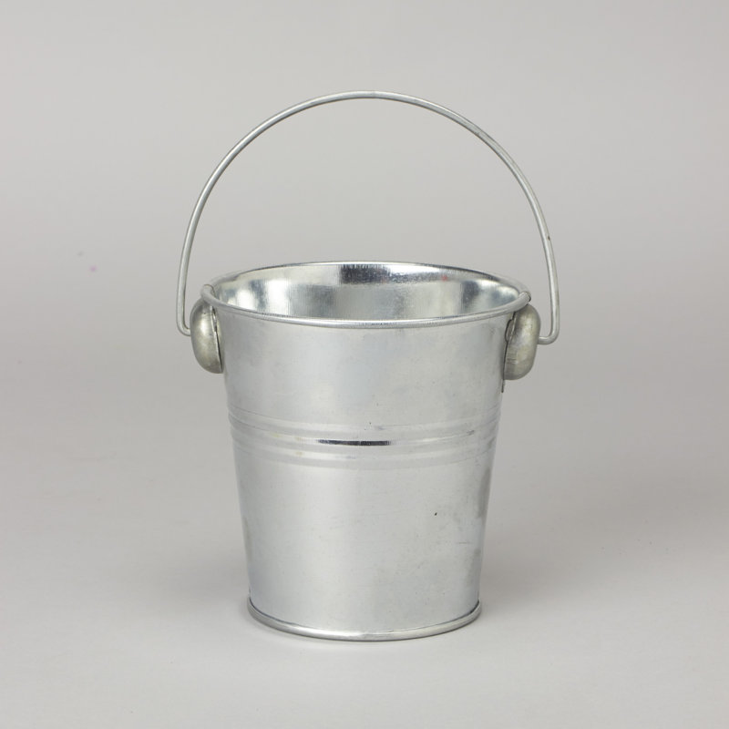 Gracie Oaks Decorative Bin, Silver