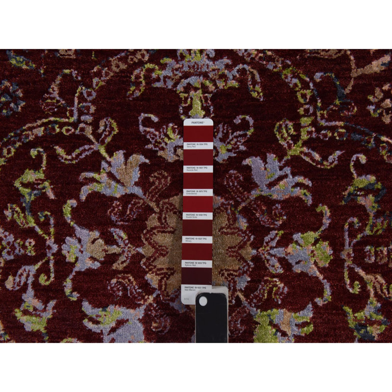 Tapis oriental rouge 3 pi x 5 pi 1 po, motif floral, laine et soie, ton sur ton, noué à la main