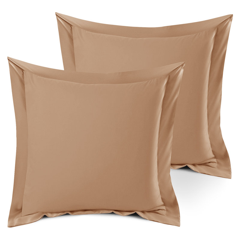 Polyester Bedding, 18" x 18", Mocha