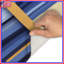 Tapis de bain bleu et jaune-496195703