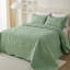 Ensemble de literie avec couvre-lit très grand classique avec motif floral de couleur unie (vert sauge 106 po x 96 po)-119238085-119238089