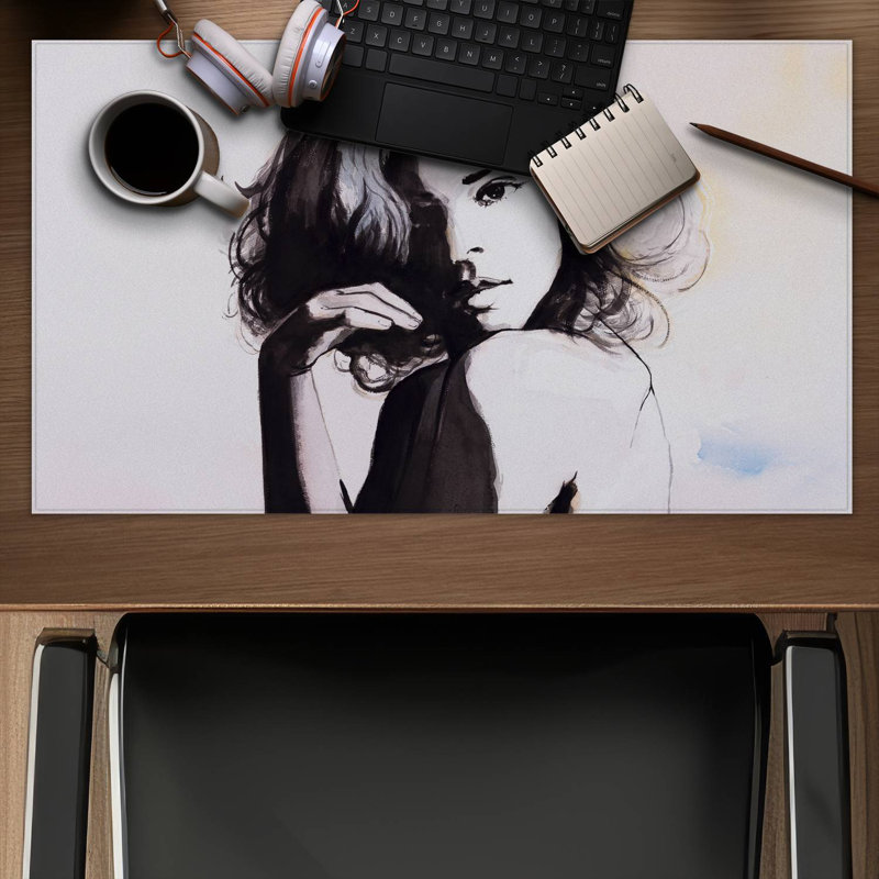 Almost nude - 14.00"x24.25" Desk mat