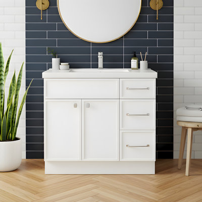 Manhattan 36" Single Bathroom Vanity Set