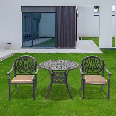 Ensemble de 3 meubles de patio en fonte d'aluminium avec coussins bruns