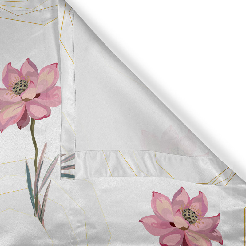 Fleurs de lotus East Urban Home, L 50 po x L 108 po