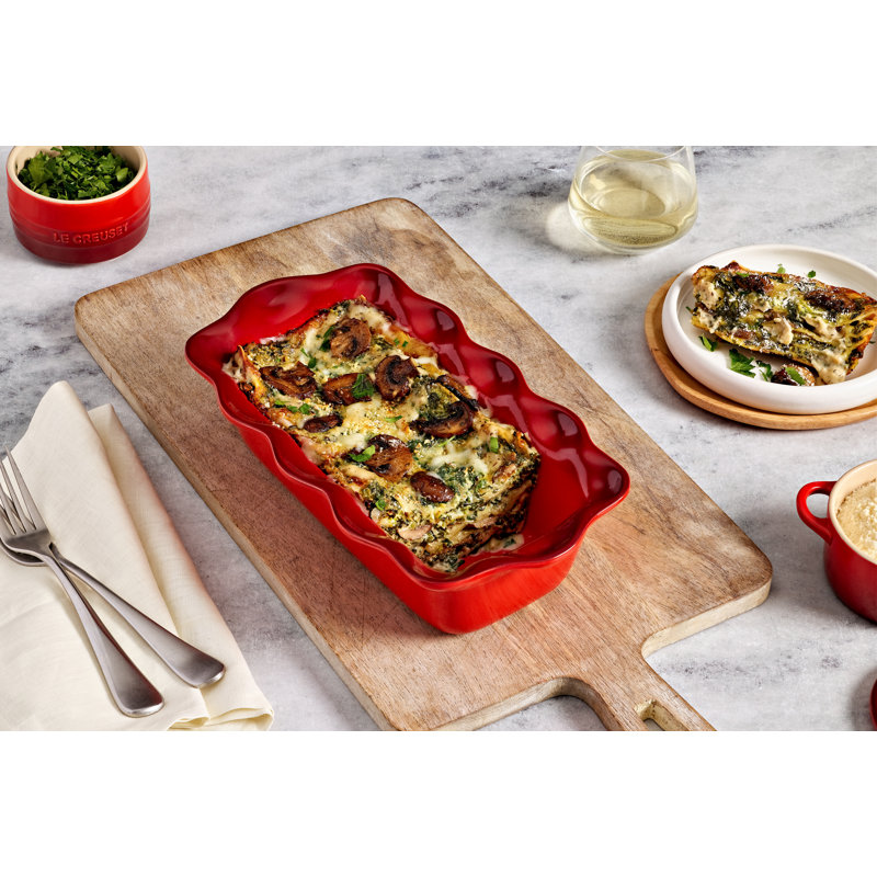 Le Creuset Stoneware Heritage Pie Dish & Fluted Loaf Pan, 9 In. Each, Oyster, Red