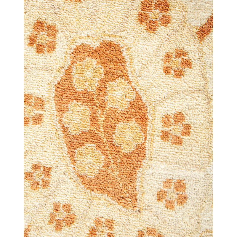 Tapis ivoire / beige en laine noué à la main de conception unique 8 pi 4 po x 10 pi 6 po Declyn Mogul