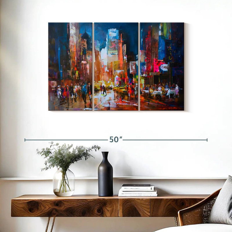 Sebbie People In New York, 24" H x 38" W