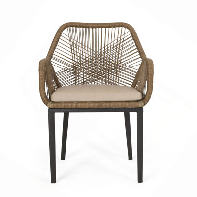 CHAISE RUSSELL