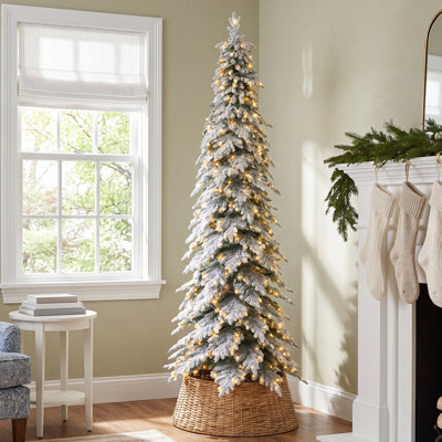 Arbre de Noël épinette pré-éclairé 11 pi Hersi