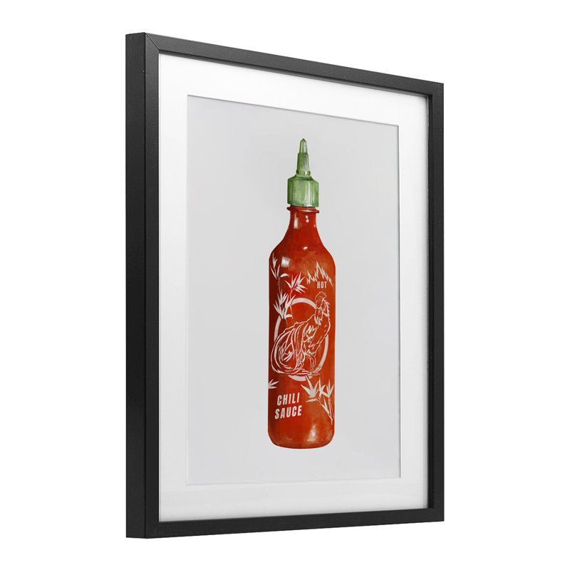 Iconic Hot Sauce Bottle Under Glass, art encadré par Rylen McNett, H 21 po x l 17 po, Cadre noir minuit sous verre