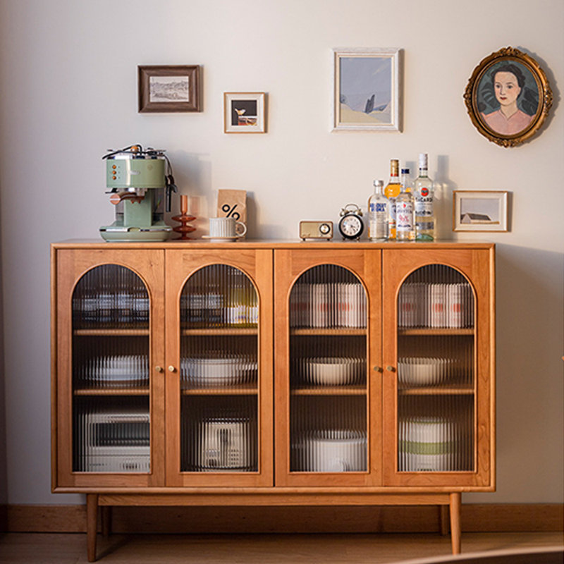 Vitrine simple pour le salon