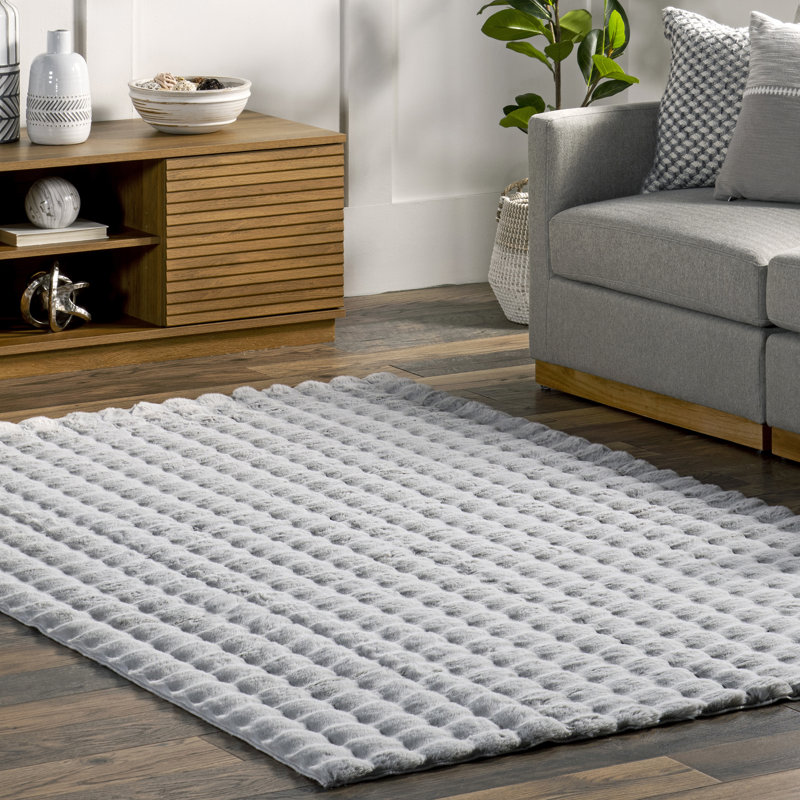 Jeni SuperiorWash Solid Faux Rabbit Machine Washable Area Rug, Rectangle 3' x 5'