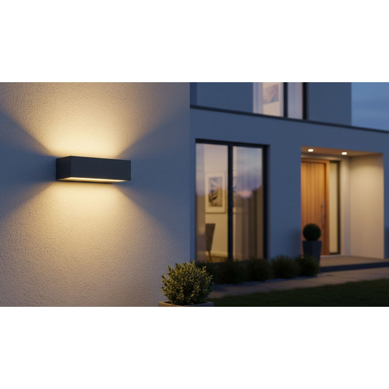 5.2cm H Integrated LED Outdoor Sconce