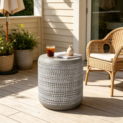 Outdoor Lightweight Concrete Side Table