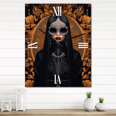 Gothic Glam Woman With Dark Sunglasses - Fashion Woman Wall Clock