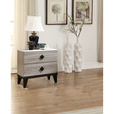 Table de chevet en chêne brun crème avec détails rustiques et plateau en faux marbre, 23 po x 15 po x 23 po H, 23 po x 15 po x 23 po
