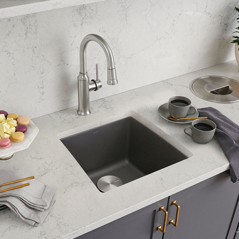 Empressa Pull-Down Bar Faucet - PVD Steel, Stainless Steel