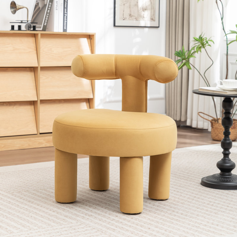 Fauteuil demi-tonneau en velours Bula, Jaune