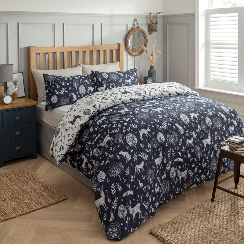 Petersburg Polyester Animal Print Duvet Cover Set with Pillowcases, Super King - 2 Standard Pillowcases, Navy