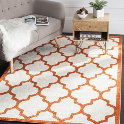Maribel Geometric Hand Woven Area Rug