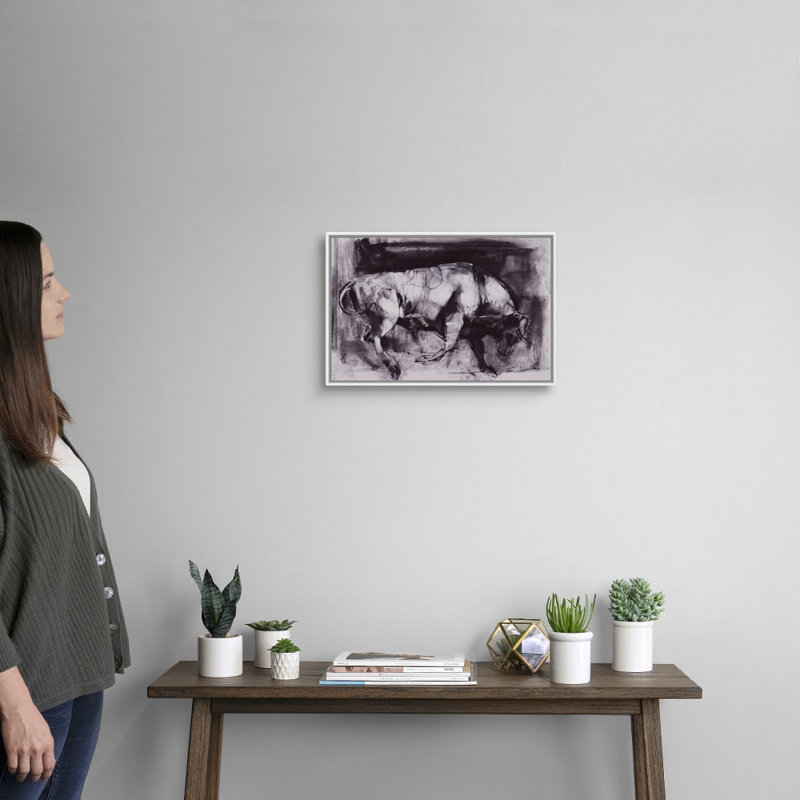«The White Bull» par Mark Adlington, impression sur toile, H 14 po x l 20 po x P 1,75 po, Cadre flottant blanc
