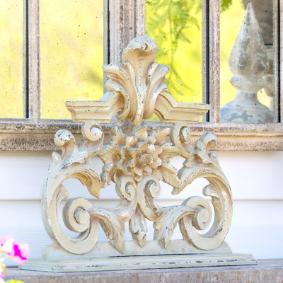 Country French Figurines & Sculptures