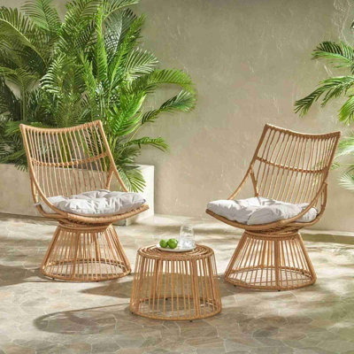 ELAINE CHAIR & SIDE TABLE