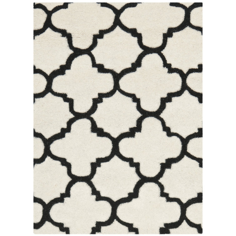 Vaughn Geometric Wool Hand Woven Area Rug