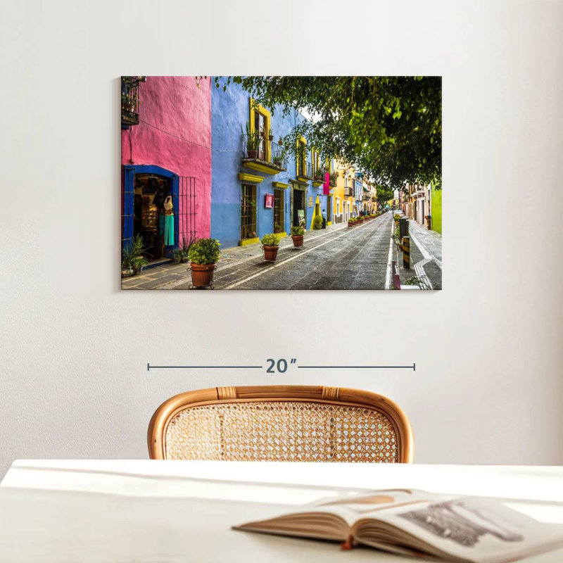 Sirci, rue mexicaine, H 16 po x l 24 po