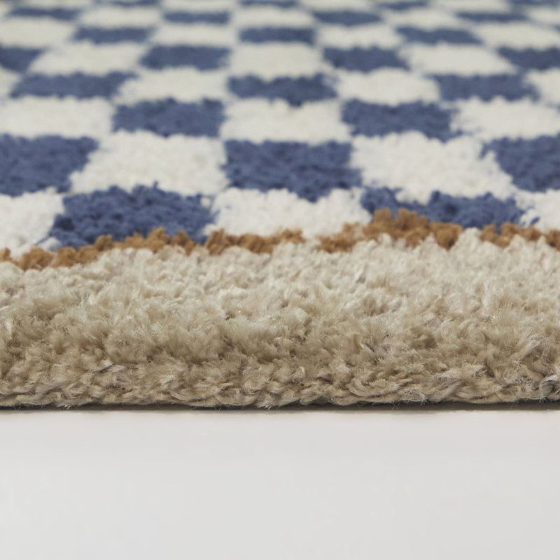 Timandra Navy/Beige Checkered Scallop Border Area Rug, 5'3" x 7'