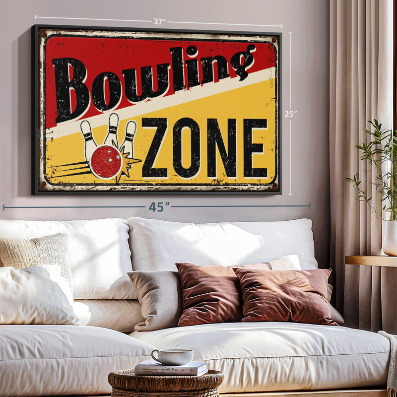 «Bowling Zone», reproduction sur toile, H 25 po x l 37 po