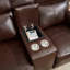 Causeuse inclinable électrique en cuir véritable de 72,04 po de haut avec appui-tête réglable, porte-gobelets intégrés, console, chargement USB et sans fil-1176569991