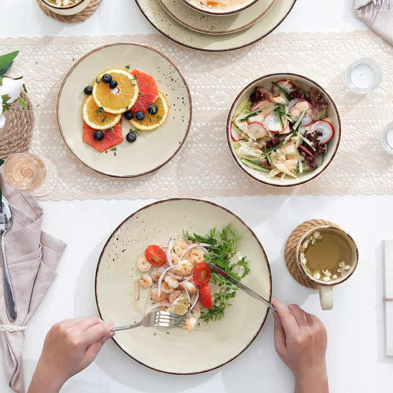 Stoneware Dinnerware - Service for 4, Beige