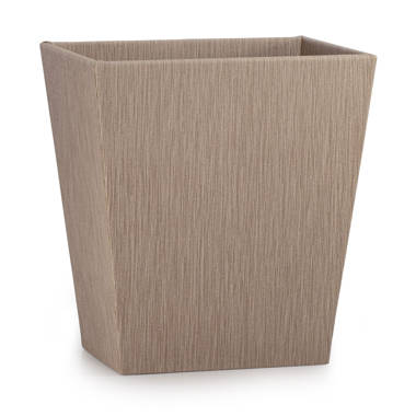 Sterilite 7.5 gal TouchTop Wastebasket, Seashell