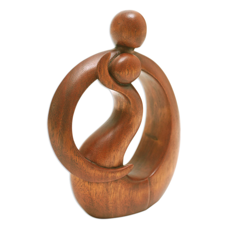Figurines & Sculptures