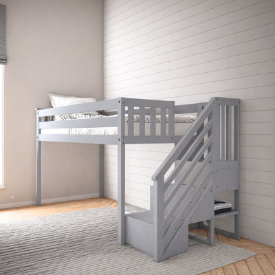 Lit simple mezzanine en lattes de bois massif avec escalier