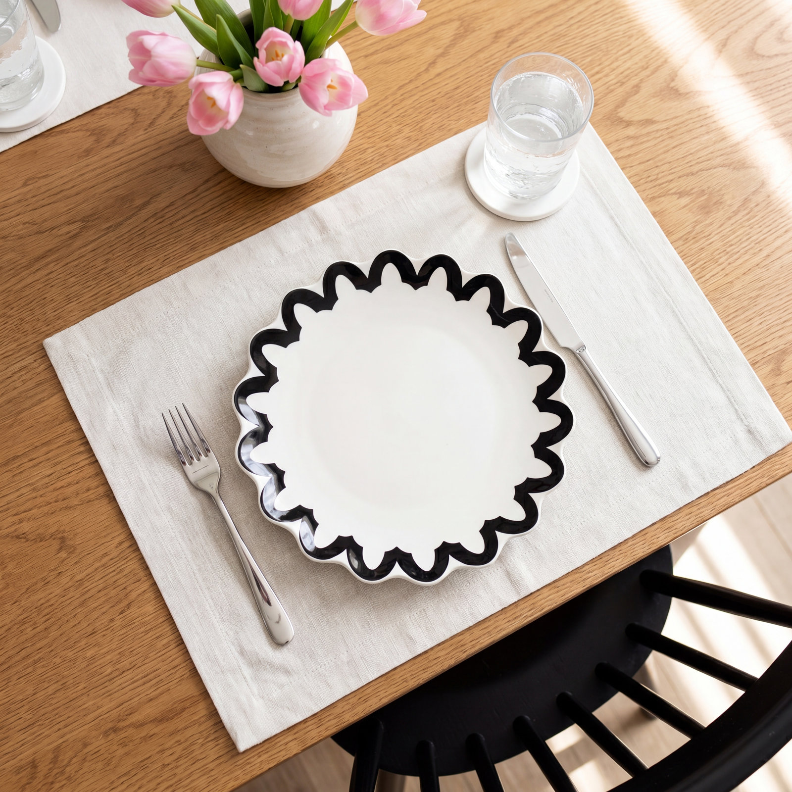 Stoneware Scalloped Dinnerware Set